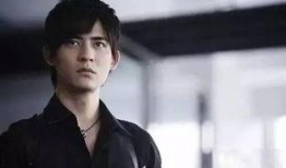 在线观看 战神周渝民,热血传奇，英勇无畏的战神之路