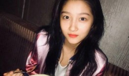 田园吃瓜写真在线观看免费,免费在线观看田园吃瓜写真集